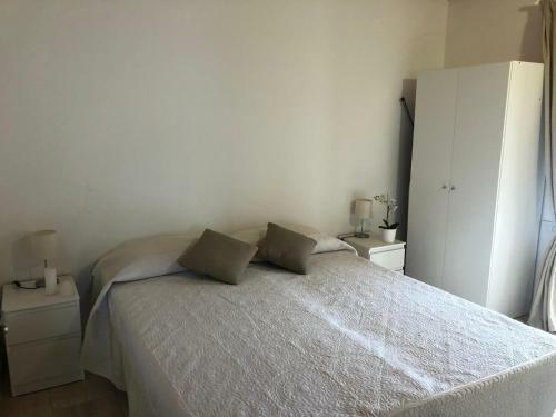 Apartamento Trilocale Con Terrazza