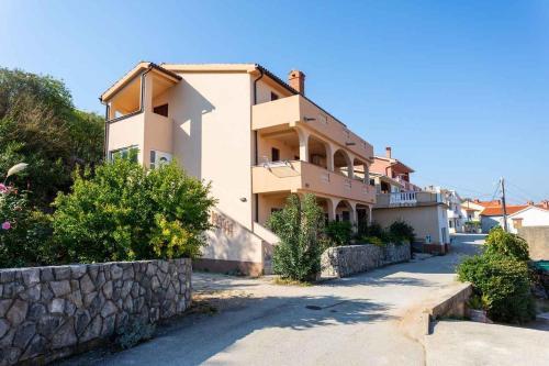 Apartment In Vrbnik/insel Krk 36856