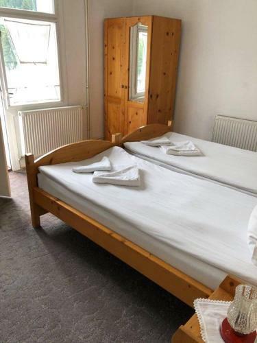 Bed & Breakfast Manyi Villa