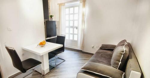 Apartments Laledo