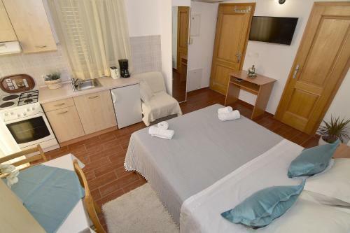 Old Town Studio Apartments