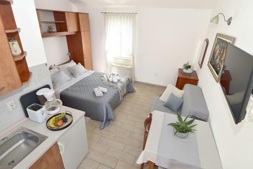 Old Town Studio Apartments