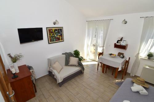 Old Town Studio Apartments