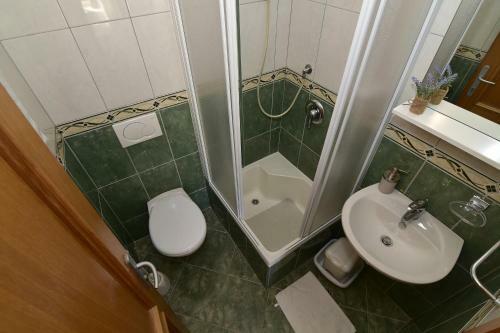 Old Town Studio Apartments