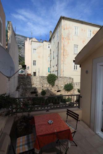Old Town Studio Apartments
