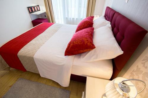Deluxe Apartment Veruda