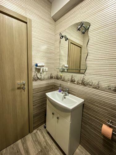 Aniversarium Garden Apartment, Mamaia Nord