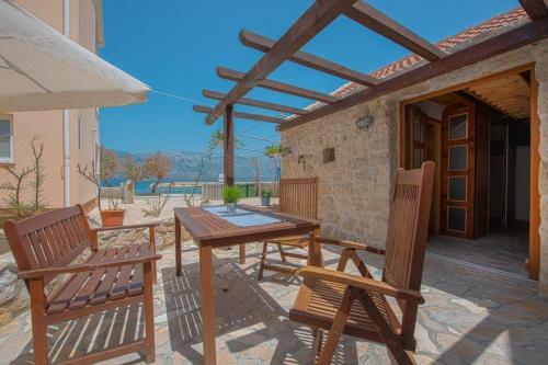 Apartments Petra