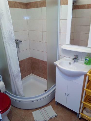 Apartmani Toni
