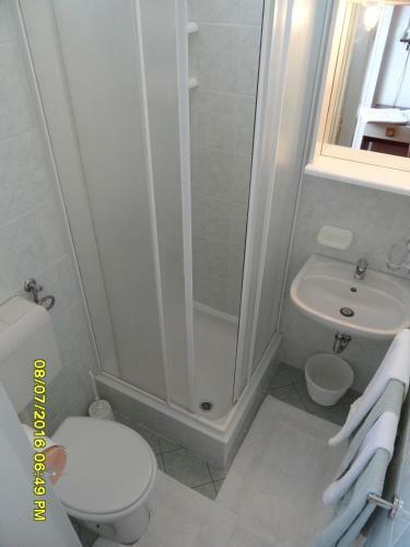 Hostal Sea View Room Macolic