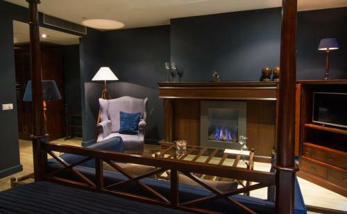 Bliss Hotel