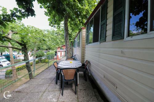 Camping Miraflores