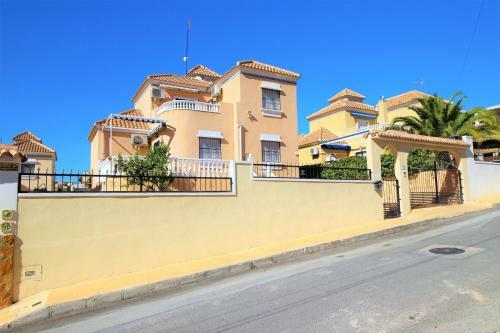 Villa Bluelagoon Homes
