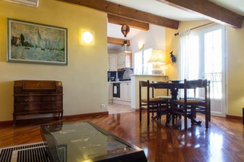 Apartamentos Villa 4 Seasons