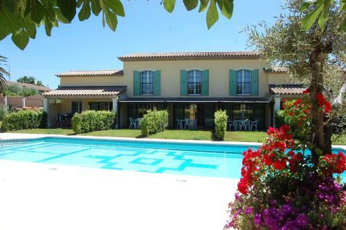 Apartamentos Villa 4 Seasons