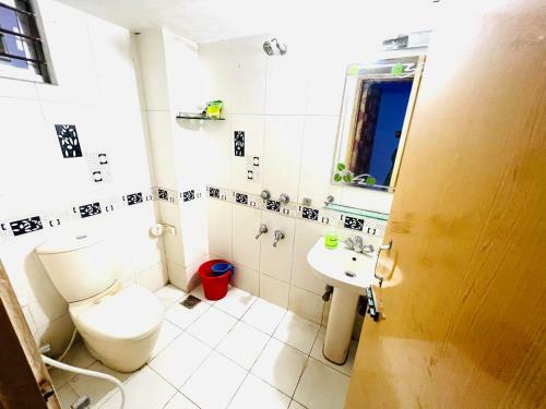 Blue Star Sun Serviced Apartment