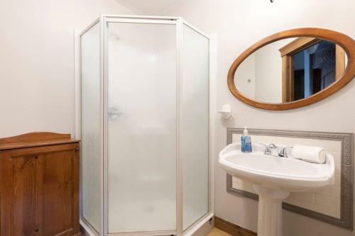 Apartamento Condo 3 Bedroom On Golf Le G�ant, Access In The Mountain