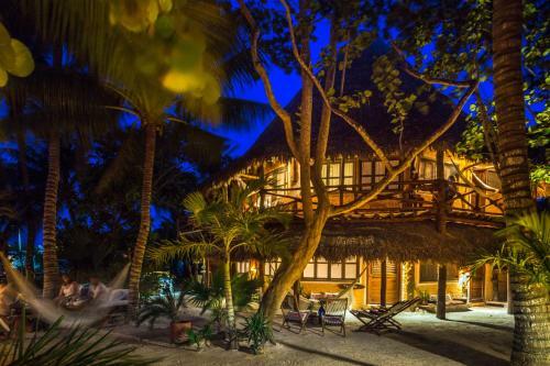 Hotel Mawimbi