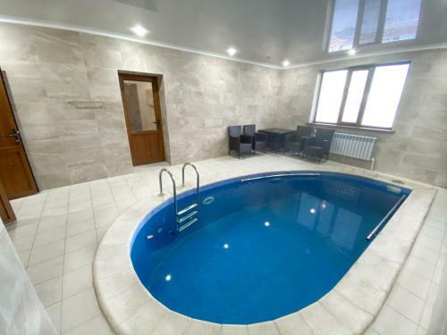 Hotel ??????