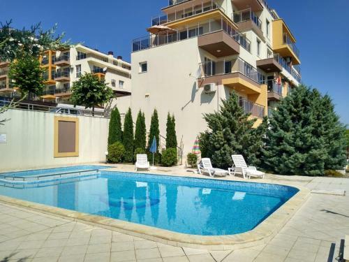 Apartamento Byla White Residence