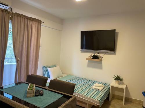 Olive Grove Apartment