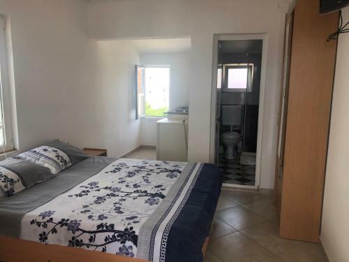 Kollari Apartments