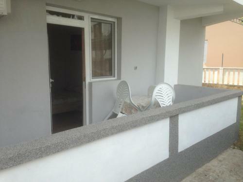 Kollari Apartments