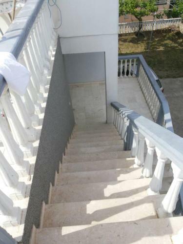 Kollari Apartments
