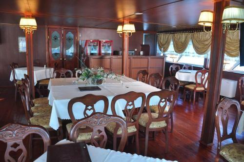Hotel Brod Panini Veles