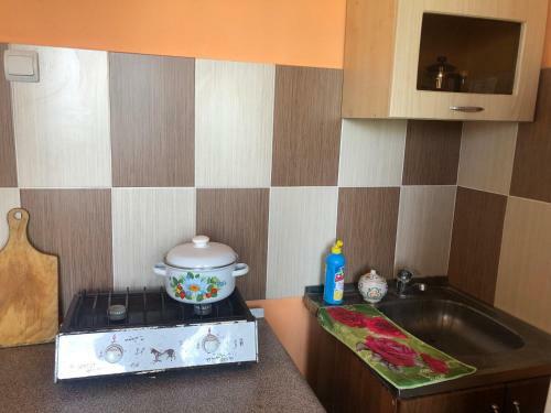 Apartment On Lakoba 34