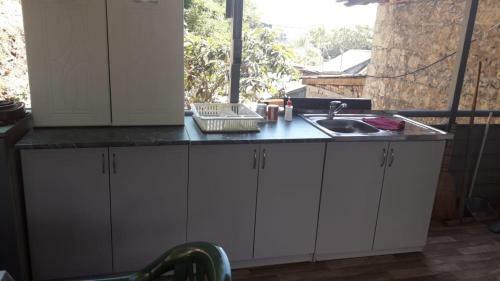 Hostal Elena Guest House