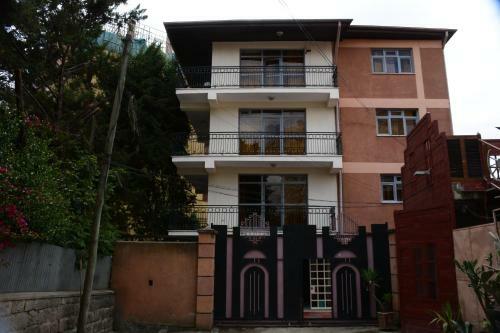 Hostal The Hive Guest House