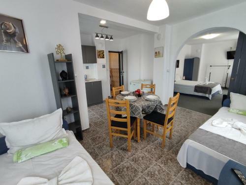 Rali Apartments