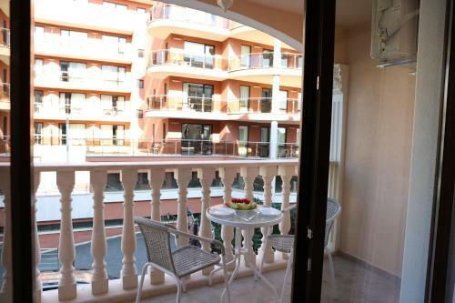 Valencia Gardens Luxury Apartments