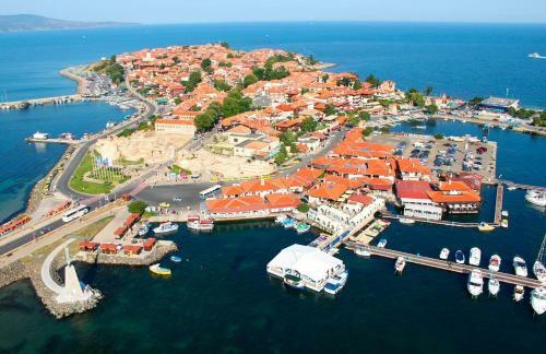 Apartamento Private Studio, South Bea?h, Nessebar, Larisa