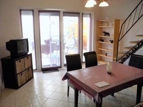 Holiday Home In Fonyod/balaton 38001