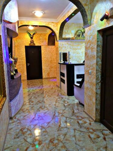 Hotel Golden House