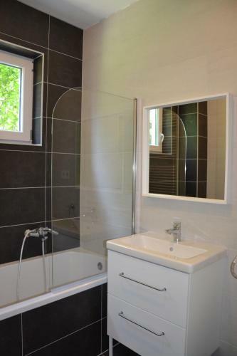 Akvamarin Apartman