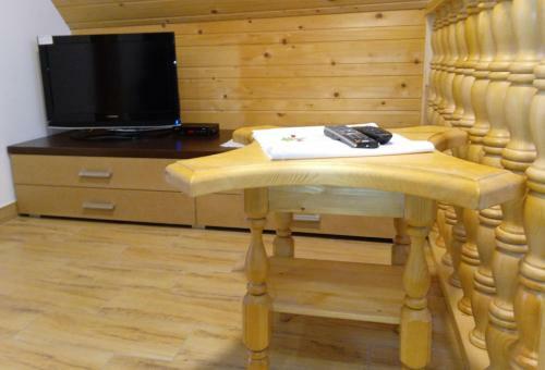 Mountain House Minka