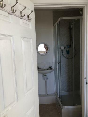 Bed & Breakfast Whiteshoots Cottage