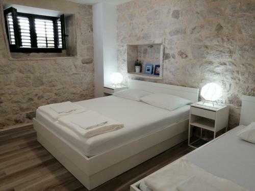 Apartamentos Steinhaus Dalmatien
