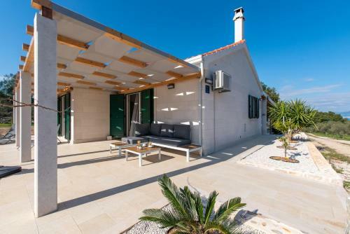 Villa Roga?