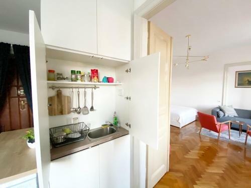 Bright Apartment 45m2 - Free Parking - Wifi