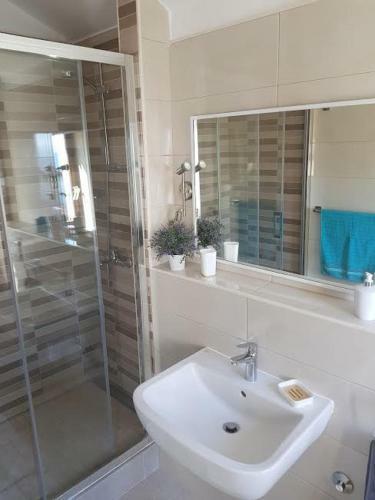 Apartamentos Sea-esta 1