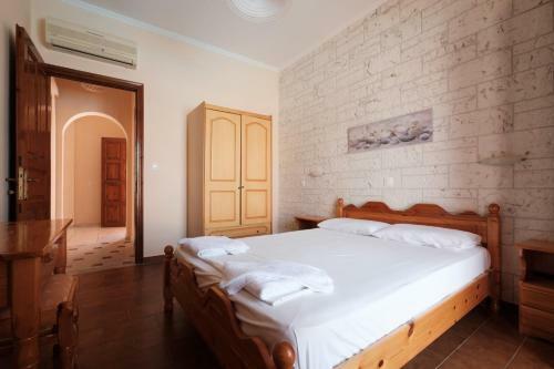 Luisa Hotel