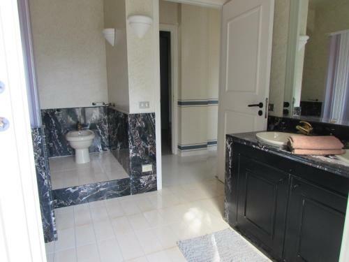 Hostal Villa Majata