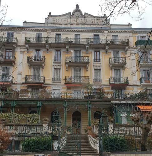 Apartamentos Au Beau Site