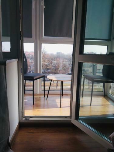 Apartment Avenue View