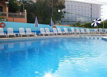 Oasis Sa Tanca Apartamentos
