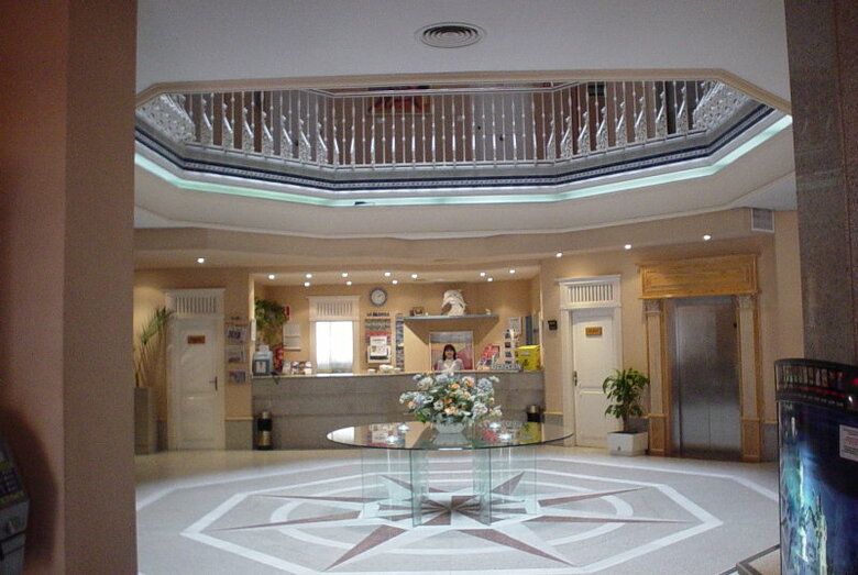 Hotel Los Delfines